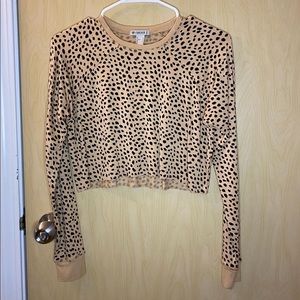 Leopard long sleeve crop!
